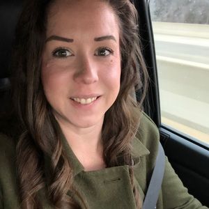 Meet your Posher, Amber